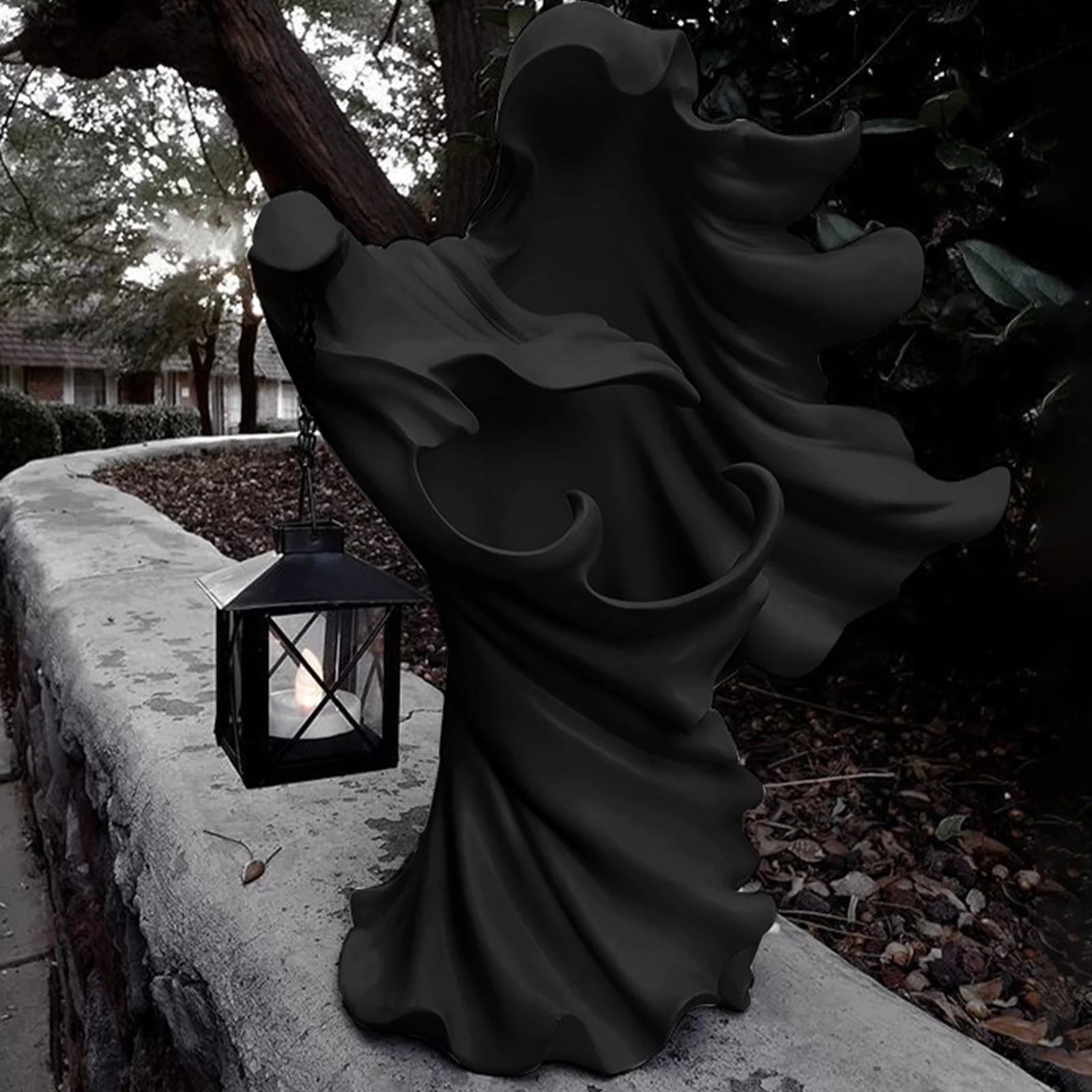 Hell Messenger with Lantern Witch Decoration Lantern the Ghost Looking for Light Halloween Decorations